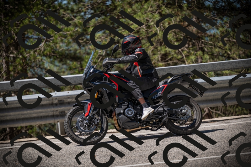 20250531111235-DSC_3473_am_