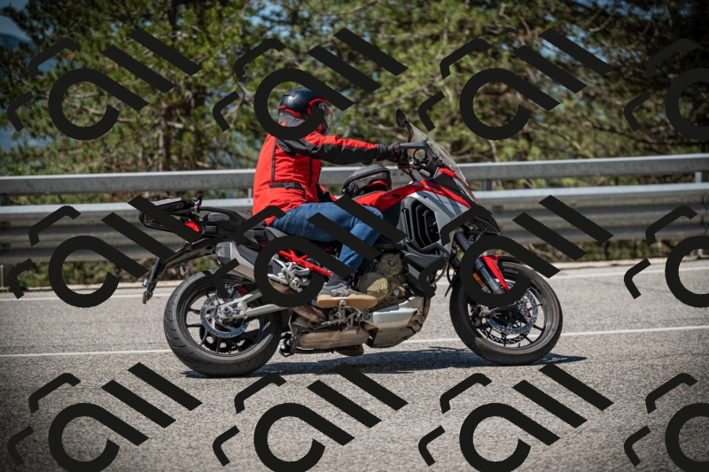 20250531112302-DSC_3594_am_