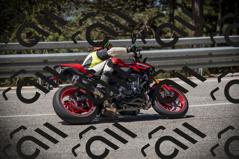 20250531112431-DSC_3617_am_