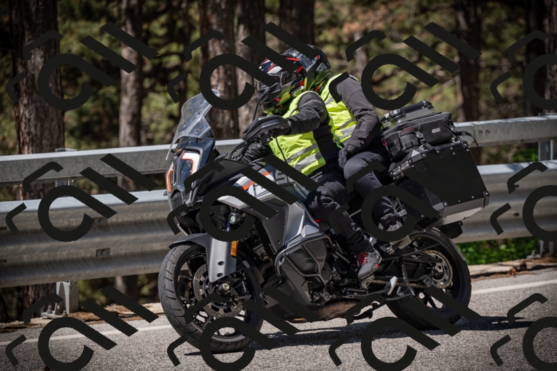 20250531112749-DSC_3673_am_