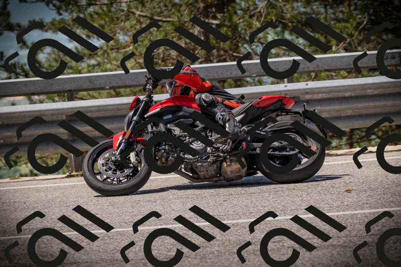 20250531112951-DSC_3734_am_