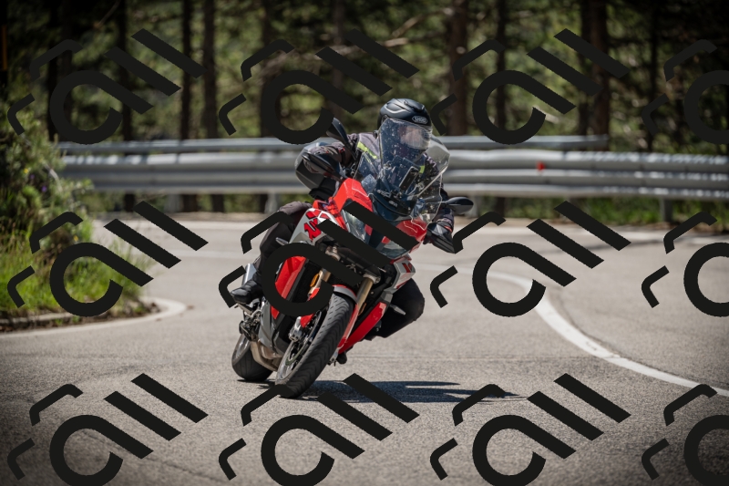 20250531113157-DSC_3764_am_