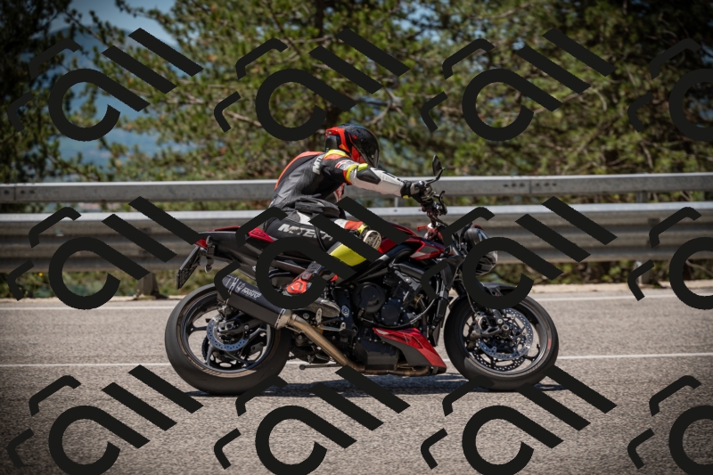 20250531120247-DSC_4242_am_