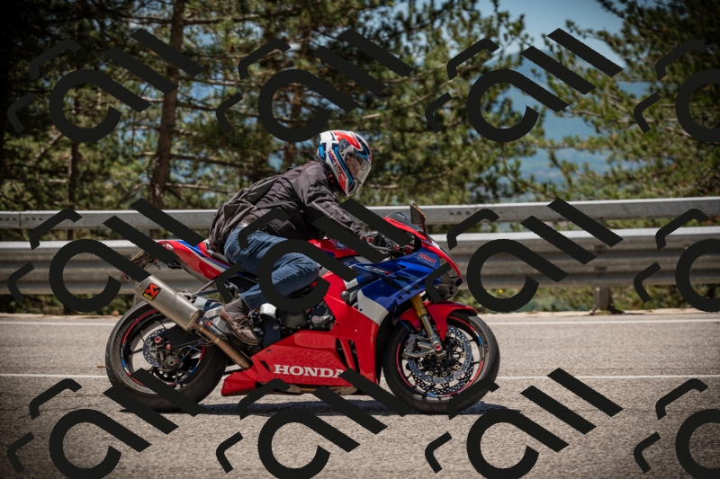 20250531120428-DSC_4282_am_