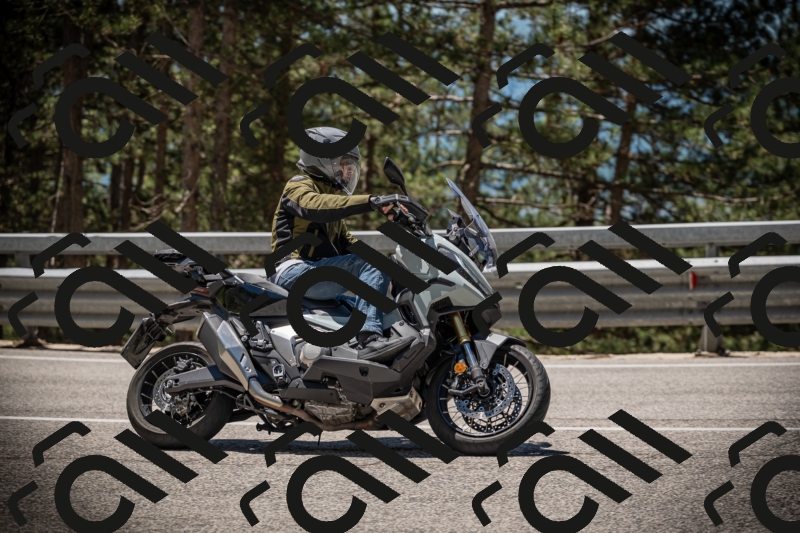 20250531121830-DSC_4441_am_