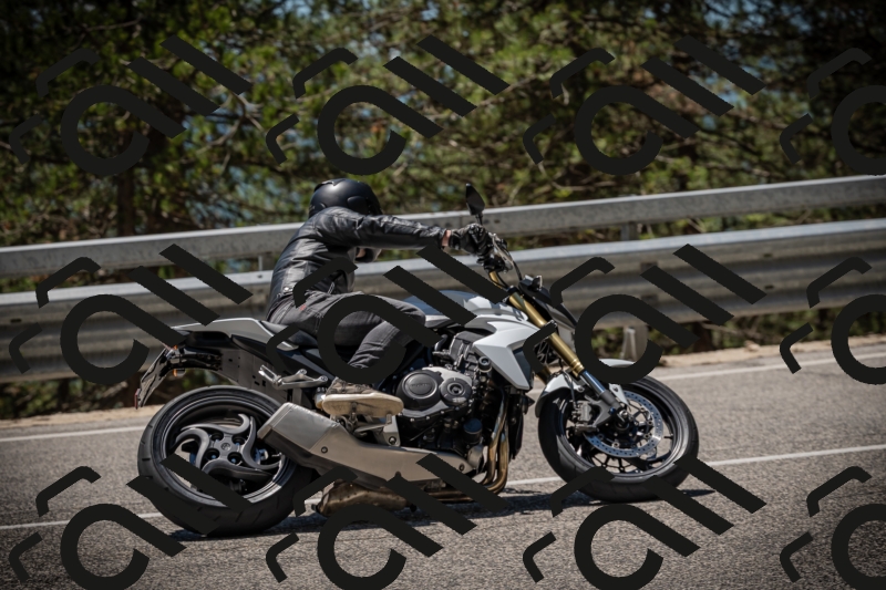 20250531125152-DSC_4843_am_