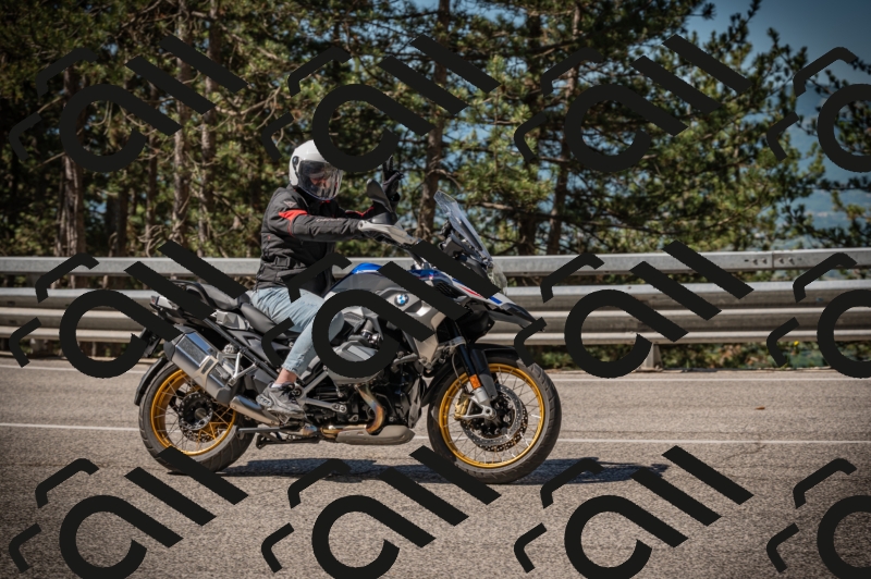 20250601101508-Z62_4186_am_