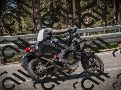 20250601103758-Z62_4400_am_