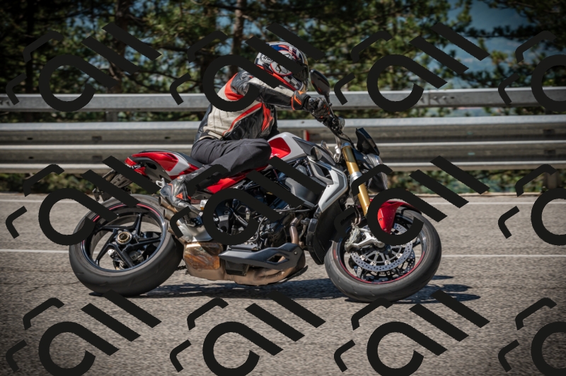 20250601104110-Z62_4439_am_