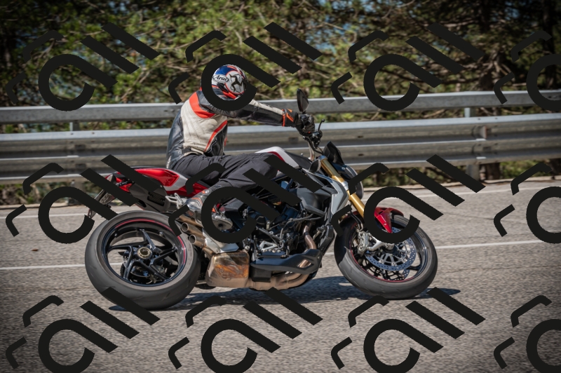 20250601104111-Z62_4440_am_