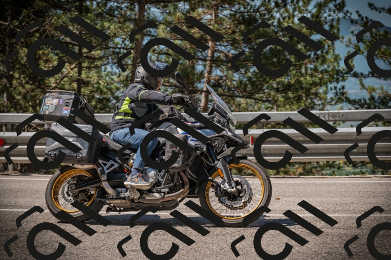 20250601105045-Z62_4554_am_