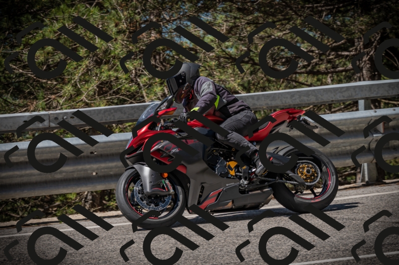 20250601105540-Z62_4610_am_