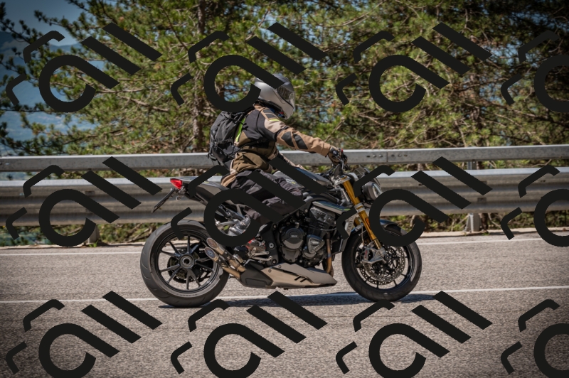 20250601110819-Z62_4851_am_