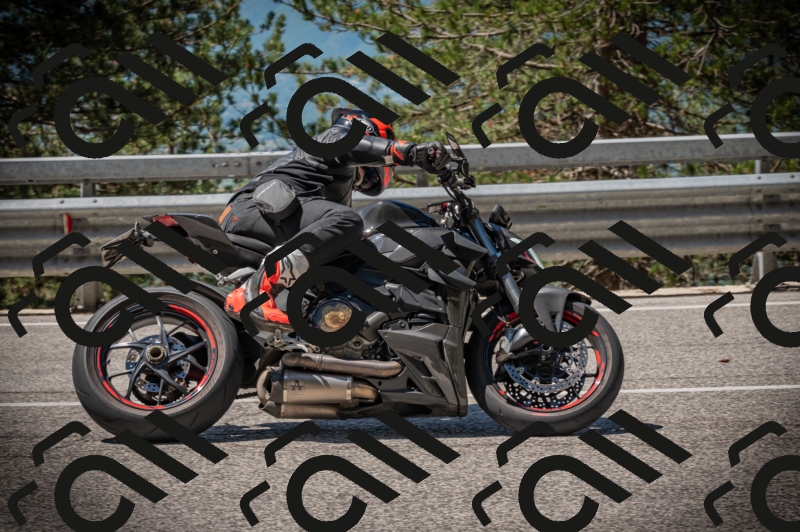 20250601112236-Z62_5074_am_