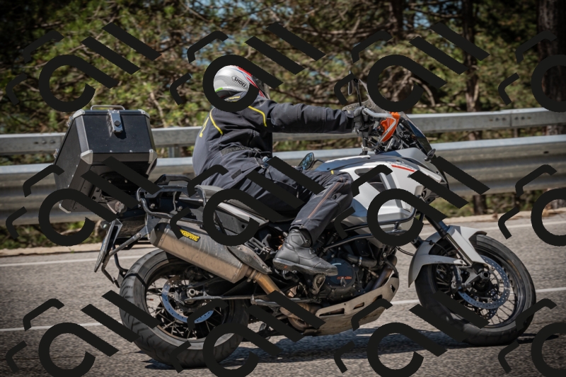 20250601112246-Z62_5085_am_