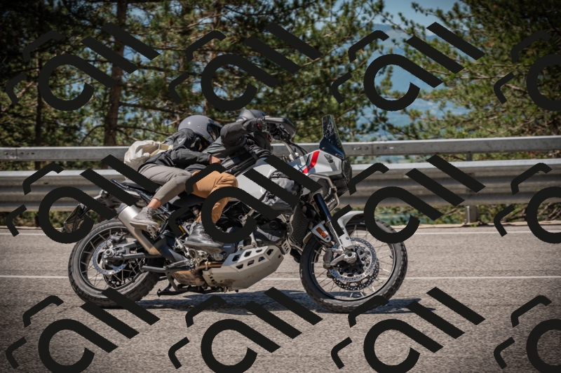 20250601112742-Z62_5153_am_