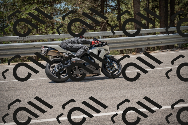 20250601123208-_Z626294_am_