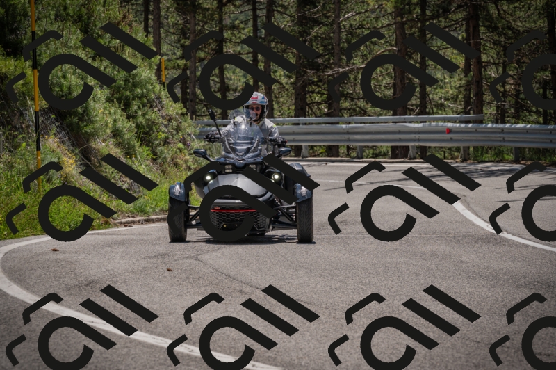 20250601123302-_Z626323_am_