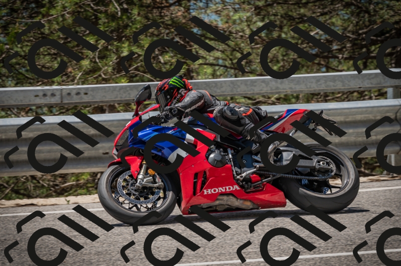 20250601123321-_Z626337_am_