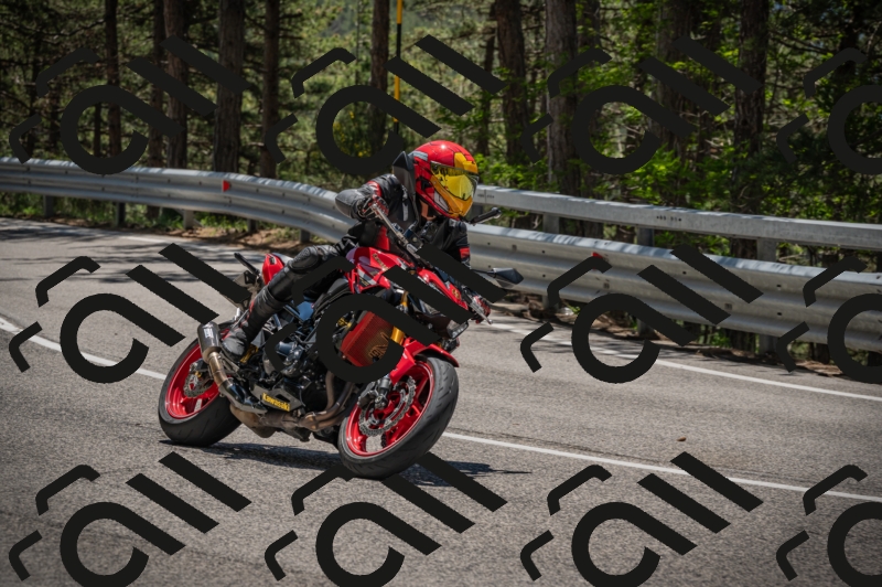 20250601123824-_Z626429_am_