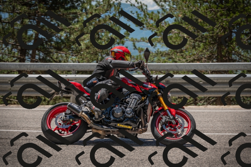 20250601123824-_Z626430_am_