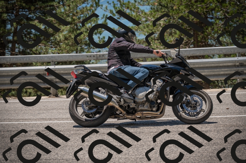 20250601124012-_Z626483_am_