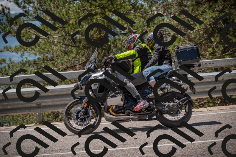 20250601124143-_Z626499_am_