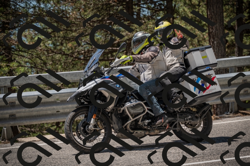 20250601124229-_Z626504_am_