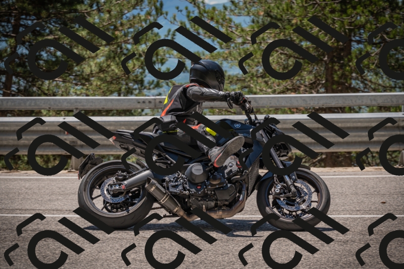 20250601124349-_Z626547_am_