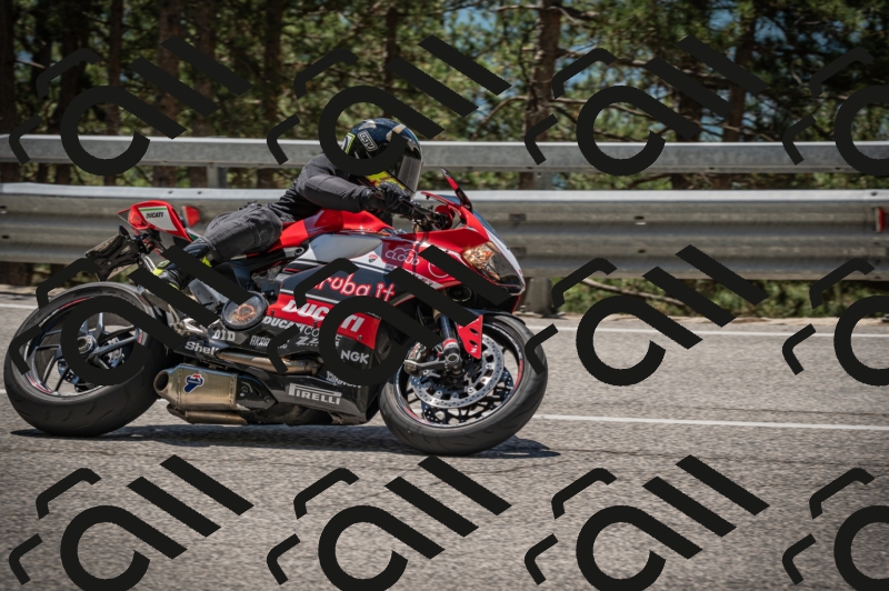 20250601124357-_Z626556_am_