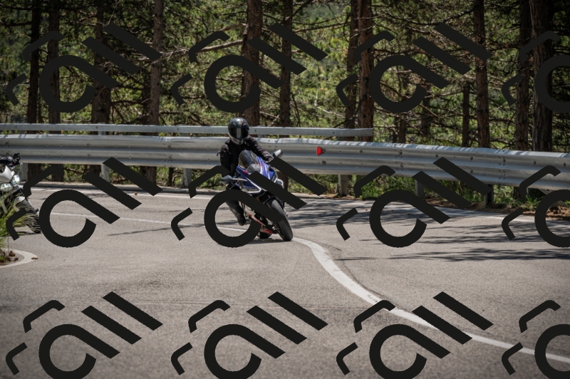 20250601124501-_Z626583_am_