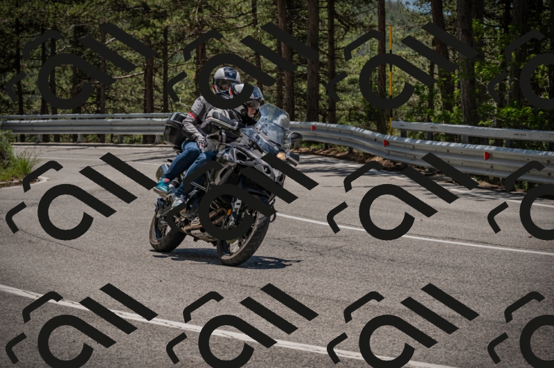 20250601124927-_Z626666_am_