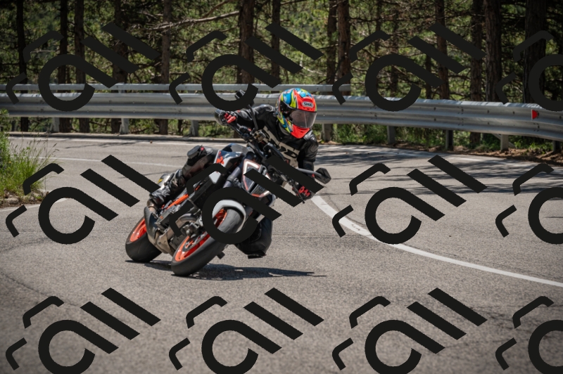 20250601125055-_Z626702_am_