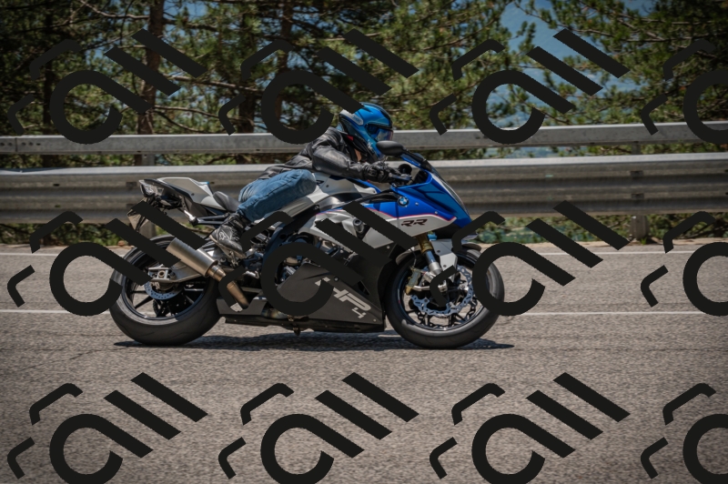 20250601125126-_Z626733_am_