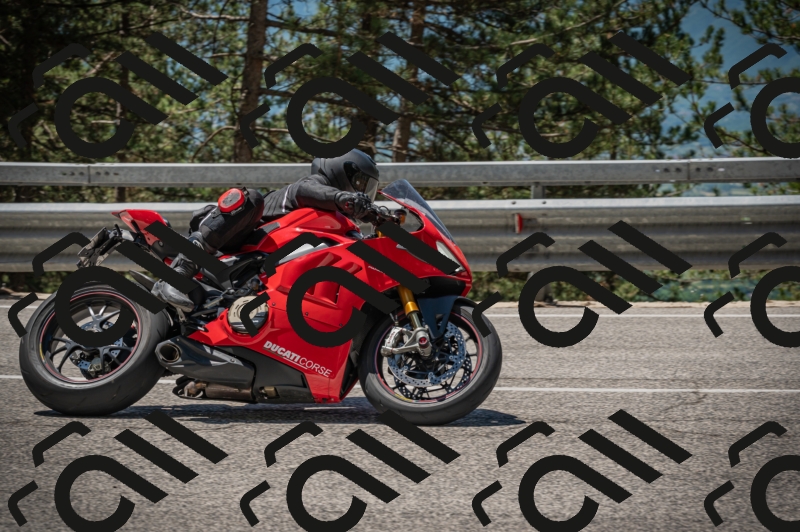 20250601120558-Z62_5775_am_