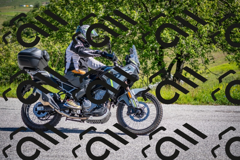 202505311026-DSC_4170_c2