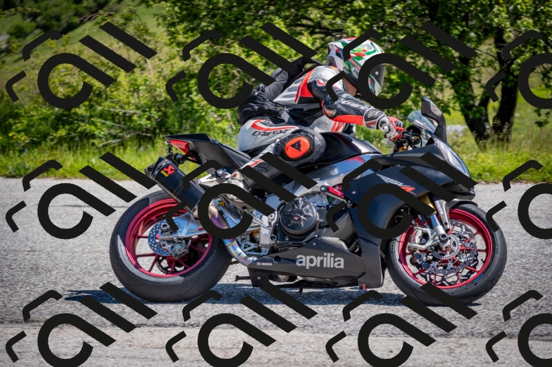 202505311041-DSC_4222_c2