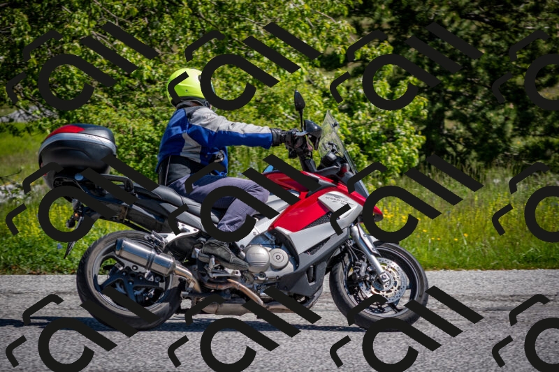 202505311114-DSC_4381_c2