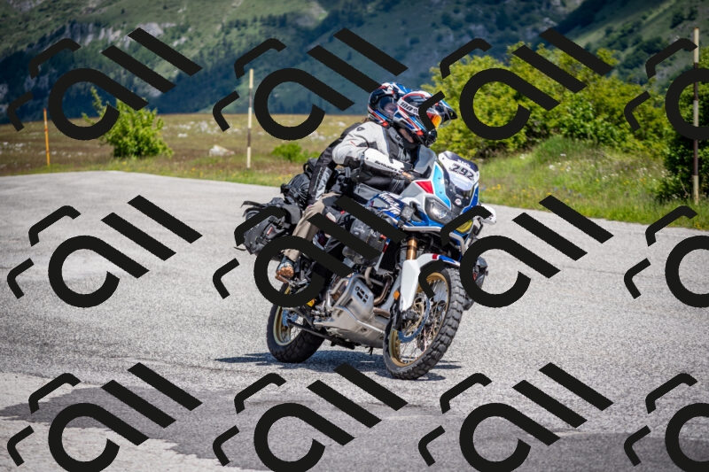 202505311132-DSC_4438_c2