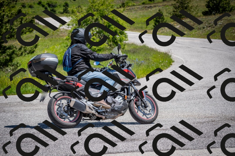 202505311222-DSC_4850_c2