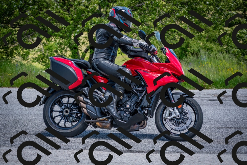 202505311239-DSC_4973_c2