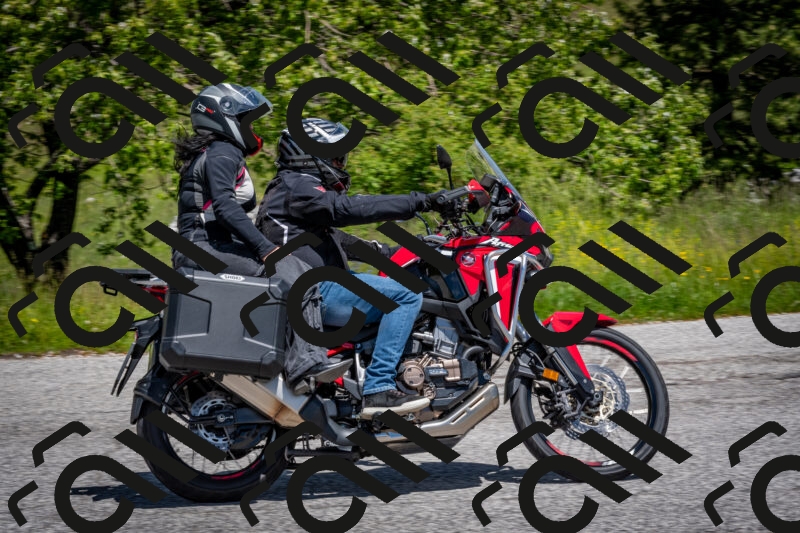 202505311246-DSC_5037_c2