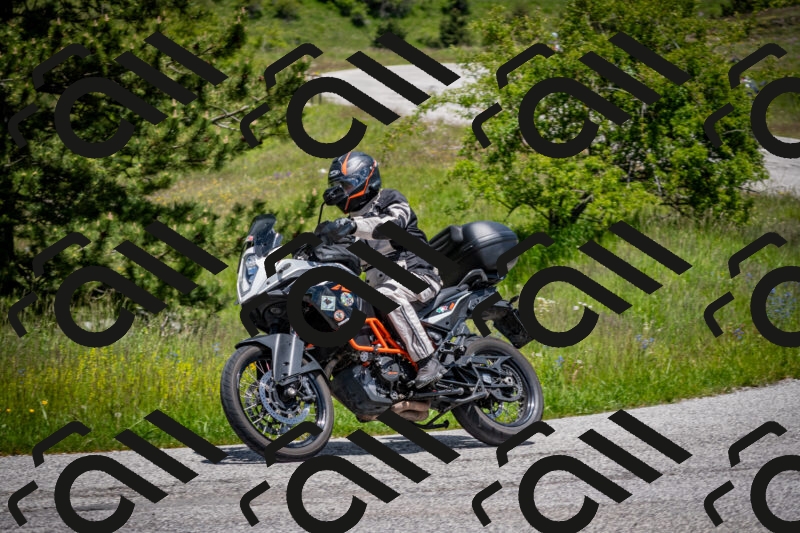 202505311303-DSC_5177_c2