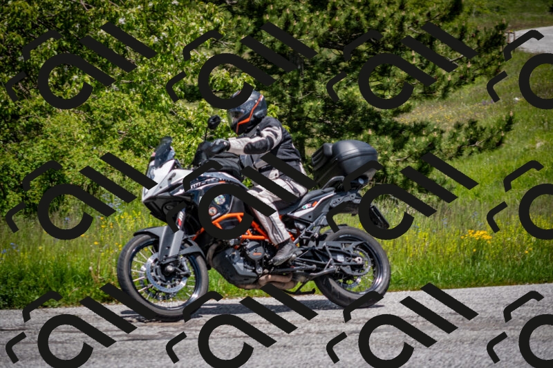 202505311303-DSC_5178_c2