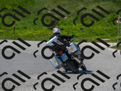 202506011103-M22_8353_m2_