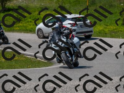 202506011112-M22_8399_m2_