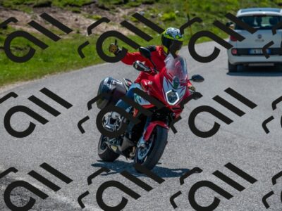 202506011113-M22_8446_m2_