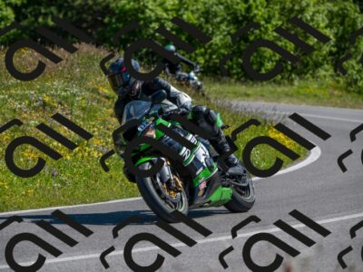 202506010959-M01_9439_m1_