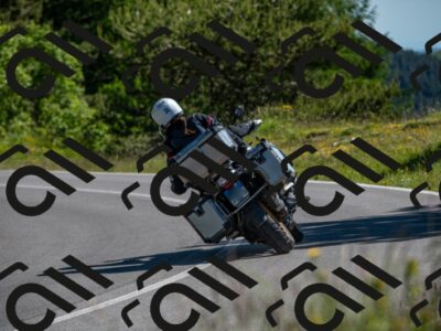 202506011018-M01_9527_m1_