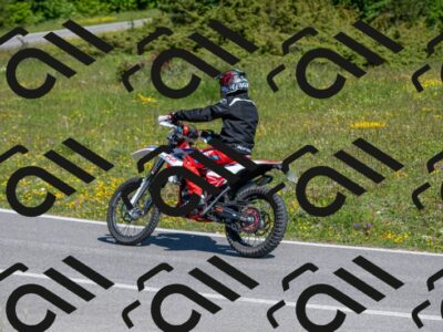 202506011038-M01_9646_m1_